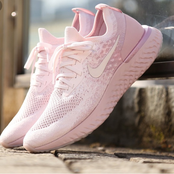 Nike Shoes - 💥Flash sale💥 Nike Epic React Flyknit